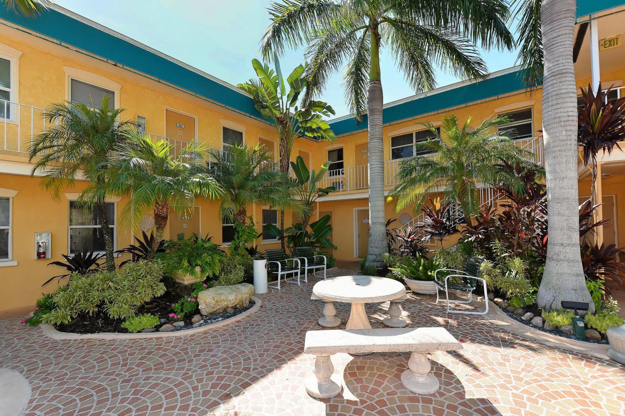 Siesta Key Beach Resort And Suites Sarasota Exterior foto